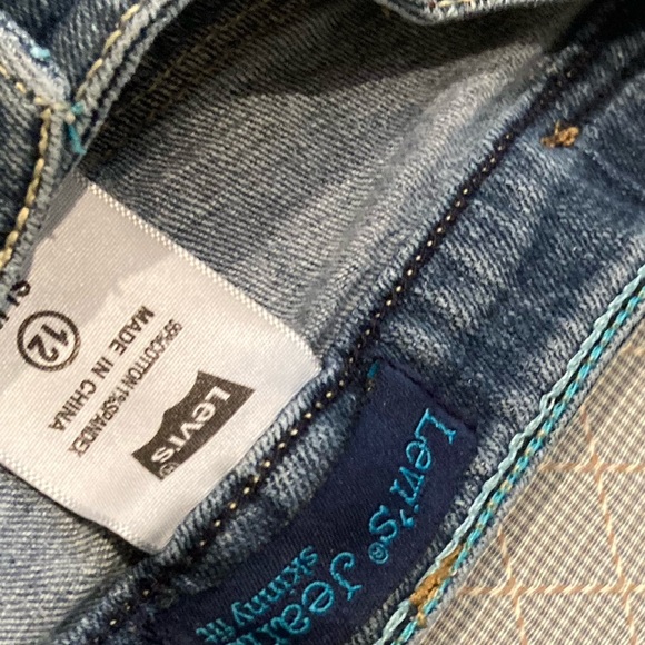 Levis Skinny Fit Jeans - Picture 8 of 9